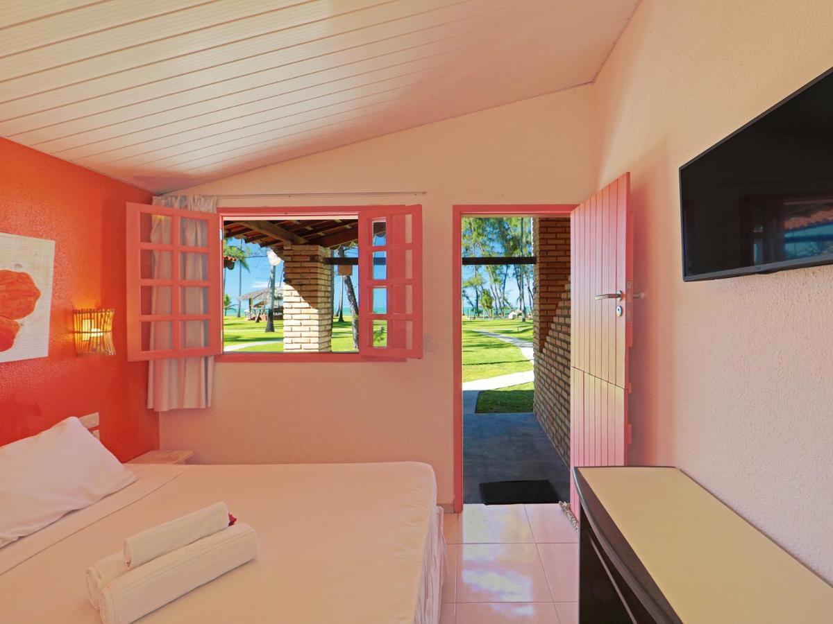 Quarto Duplo Económico com Vista Mar